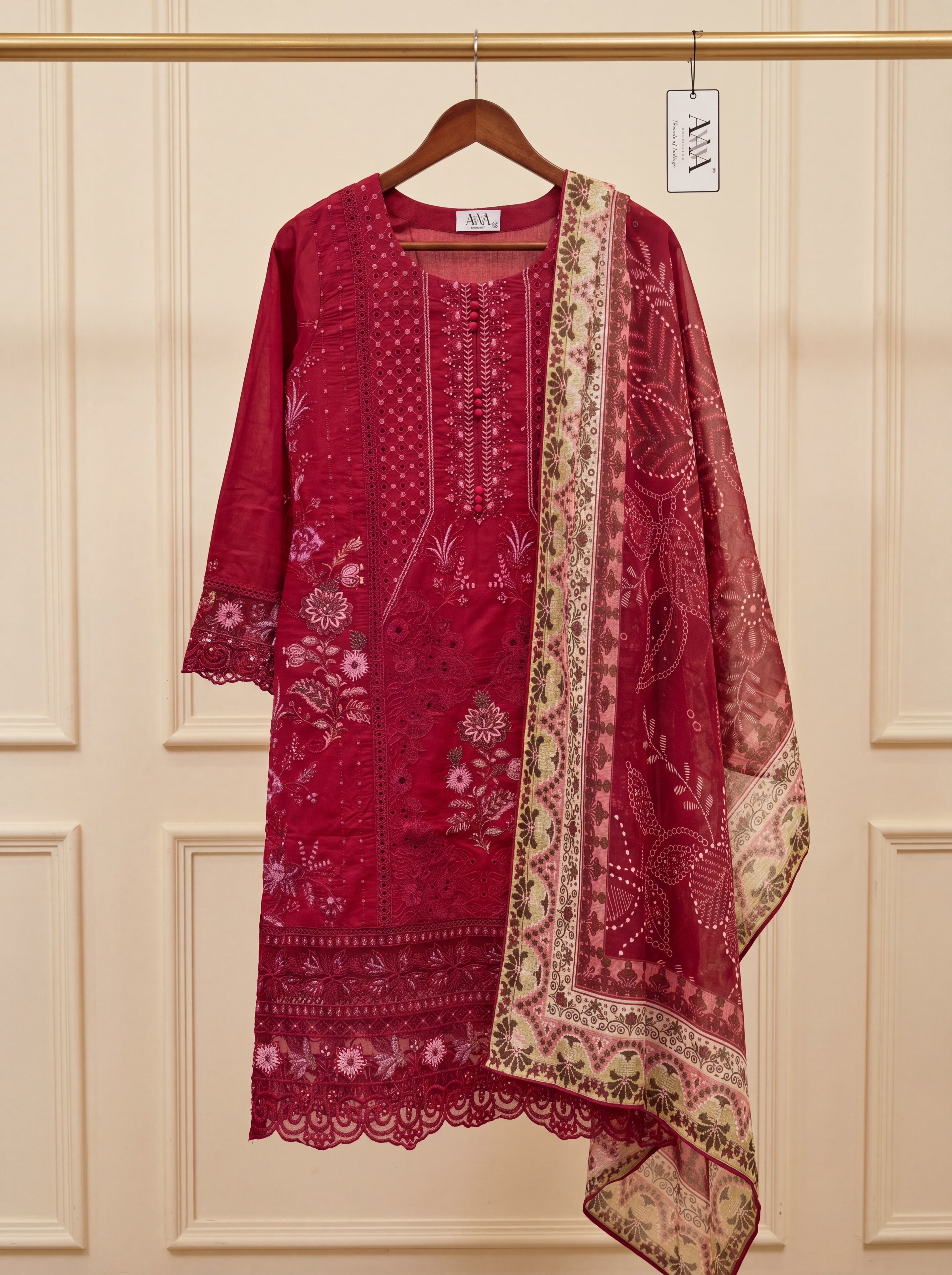 Rouge Mehr – Embroidered Luxury Lawn Suit with Farshi Shalwar by ANAWA